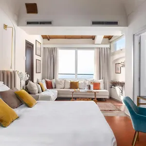 4* Hotel Paradiso